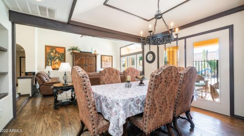 2659 Leonora St, Mesa, AZ 85213-2367