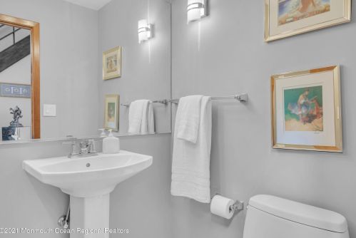 1808 Murray Dr, Belmar NJ  07719-9512 exterior