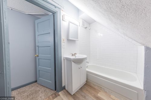 367 Blair Ave, Saint Paul MN  55103-1706 exterior