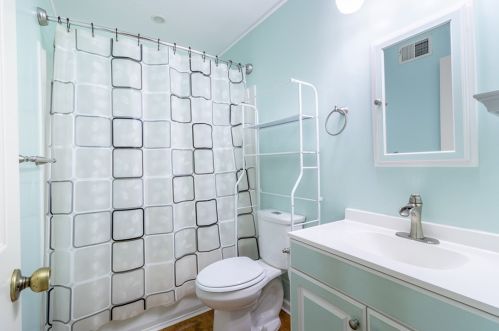 3630 Sandy Hill Rd, Gibsonia PA  15044-9149 exterior