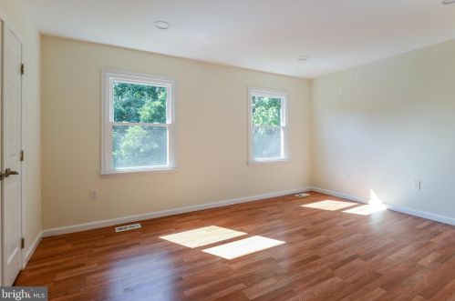 239 Hawkes Ct, Hockessin DE  19707-1351 exterior