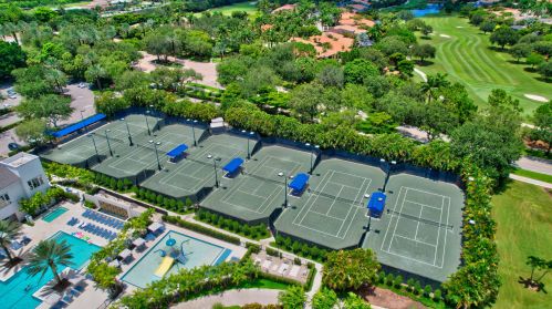 8696 Valhalla Dr, Delray Beach FL  33446-9568 exterior
