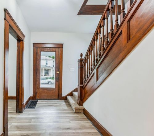 8 3rd Ave, Mount Vernon OH  43050-2514 exterior