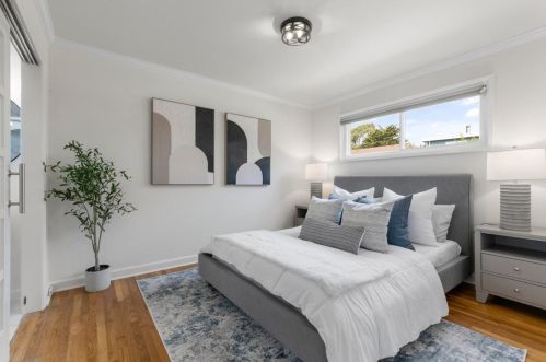 383 Monterey Rd, Pacifica CA  94044-1460 exterior