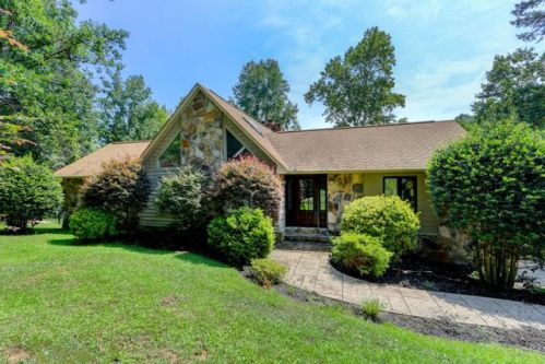 118 Henley Pt, Kingston, TN 37763-6809