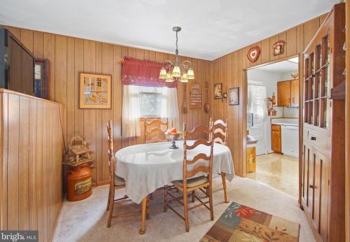 7612 Pollen St, Lorton VA  22079-1636 exterior