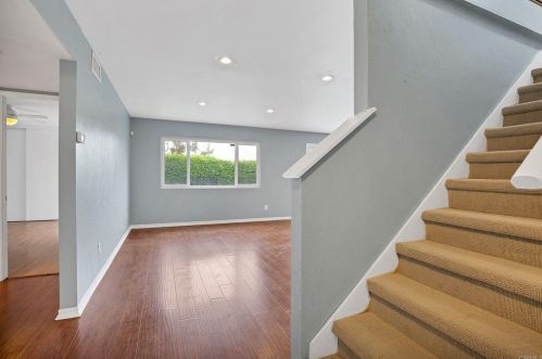 1260 Hoover St, Escondido CA  92027-1415 exterior