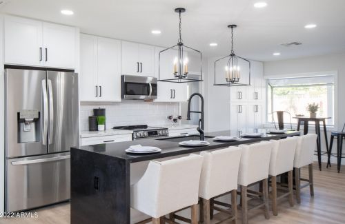 5102 Columbine Dr, Scottsdale, AZ 85254-4129