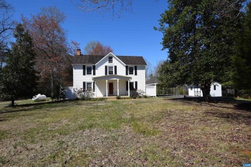 5228 Secretarys Sand Rd, Esmont, VA 22937-1547