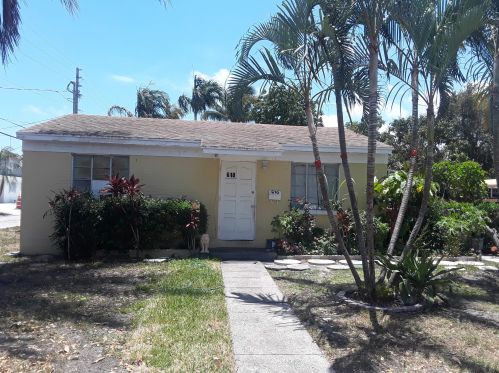 610 35th St, West Palm Beach, FL 33404-2111