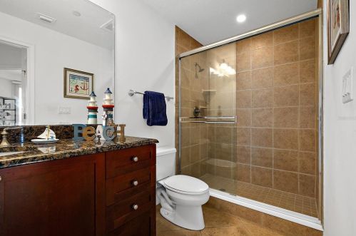 2515 Atlantic Ave, Daytona Beach FL  32118-5532 exterior