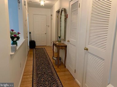 1405 Lynbrooke Dr, Yardley, PA 19067-7233