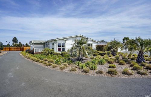 1620 Abramson Rd, Santa Rosa, CA 95401-4049