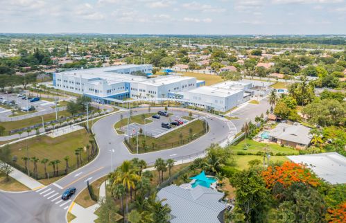 800 18 St, Boca Raton FL 33486-6937 exterior