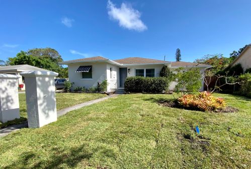 818 Forest Hill Blvd, West Palm Beach, FL 33405-4506