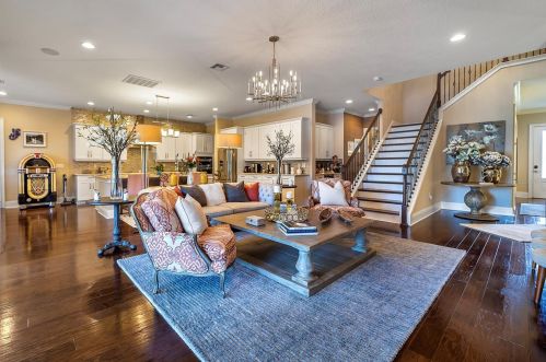 8462 Morehouse Dr, Orlando, FL 32836-5833