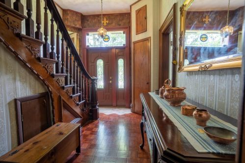 1571 Dyer Rd, Darbydale OH  43123-9738 exterior