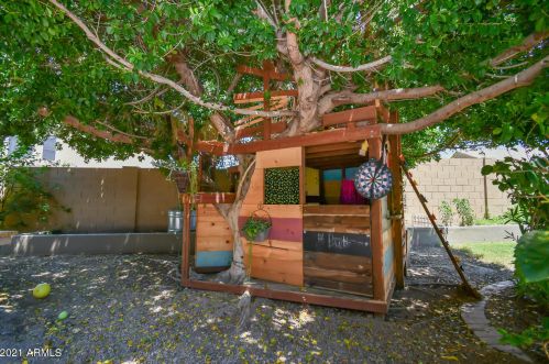 3151 Greythorne Way, Chandler AZ  85248-2152 exterior