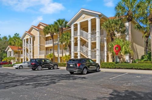 9185 Celeste Dr, Naples, FL 34113-3091