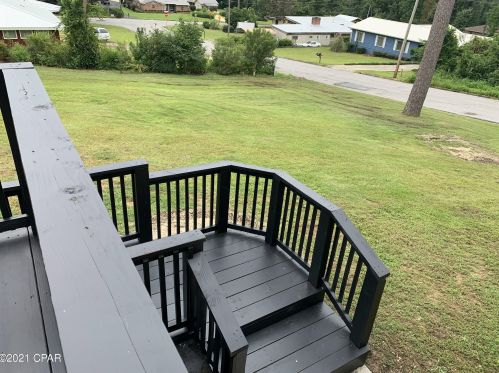 2940 Dogwood St, Marianna FL  32446-3215 exterior