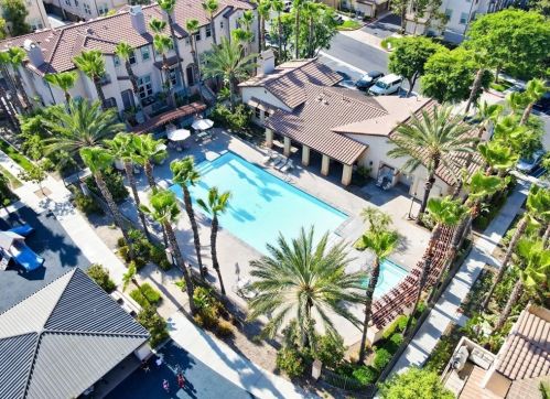 20 Travis Rd, Buena Park CA  90621-8426 exterior