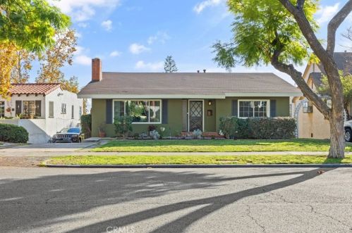 430 Brookdale Pl, Fullerton, CA 92832-1428