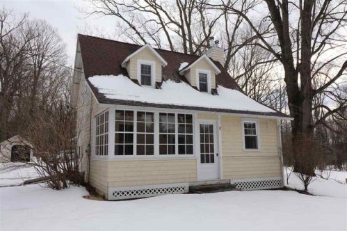 37 Mosher Rd, Bethlehem Center, NY 12077-4201