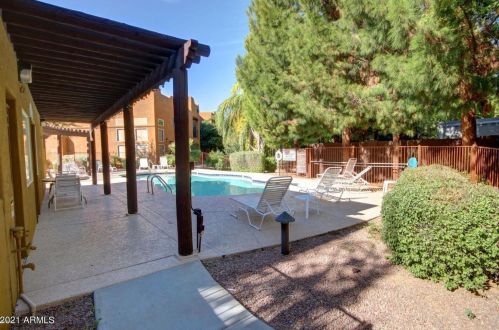1718 Colter St, Phoenix AZ  85015-2949 exterior