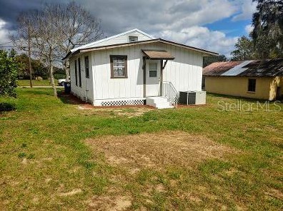 326 8th St, West Frost Proof, FL 33843-2512
