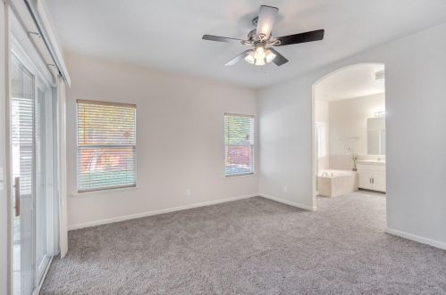 1710 Humboldt Ct, Los Banos CA  93635-5392 exterior