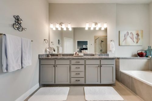 4152 Riverside Dr, Lewisville TX  75028 exterior