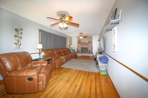 312 Hessenauer Dr, Sugar Grove Lake OH  44833-2343 exterior