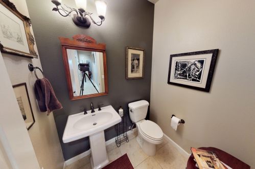 4153 Serena Ave, Clovis CA  93619-0511 exterior