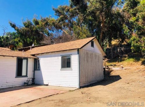 236 Payne St, San Diego, CA 92113-1527