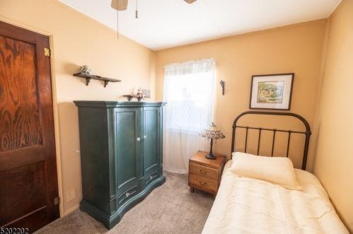 129 15th Ave, Manville NJ  08835-1609 exterior