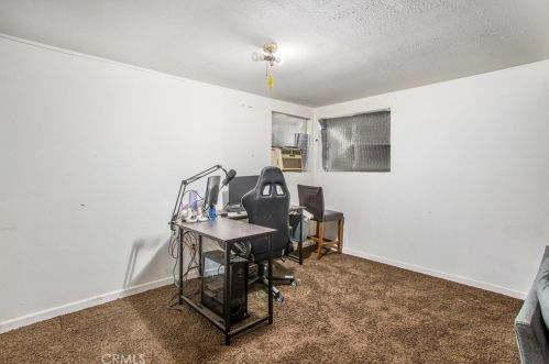 8435 Mission Blvd, Riverside CA  92509-2976 exterior