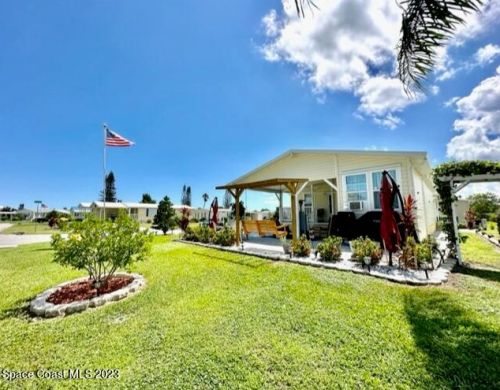 1003 Bird Dr, Sebastian, FL 32976-7207