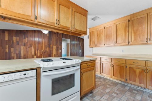 3210 Primrose Dr, Willits CA 95490-8549 exterior