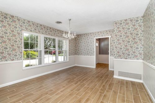 2348 Hunterfield Rd, Maitland FL  32751-3635 exterior