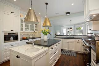 805 23rd St, Manhattan Beach CA  90266-2676 exterior