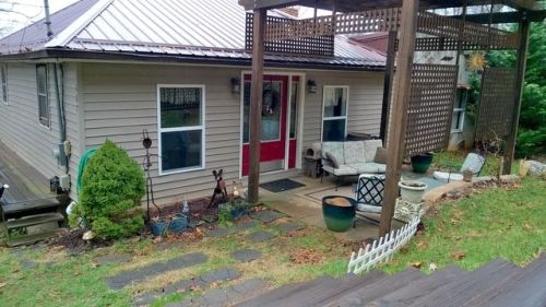 167 Cedar Ridge Private Dr, Kingsport, TN 37660-6204