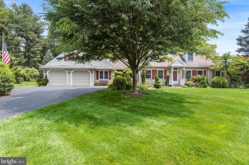 720 Willowdale Ln, Kennett Sq, PA 19348-1529