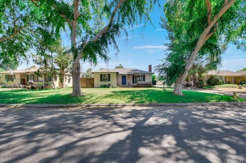 4610 Emerson St, Riverside, CA 92506-2008