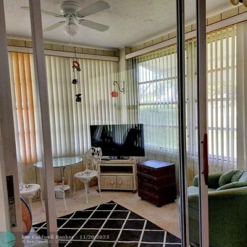 250 High Point Ct, Boynton Beach, FL 33435-6657