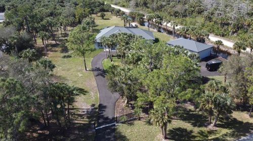 835 11th St, Naples FL  34117-2286 exterior