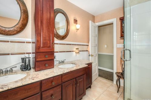 7 Sunken Meadow Rd, Northport NY  11768-2718 exterior