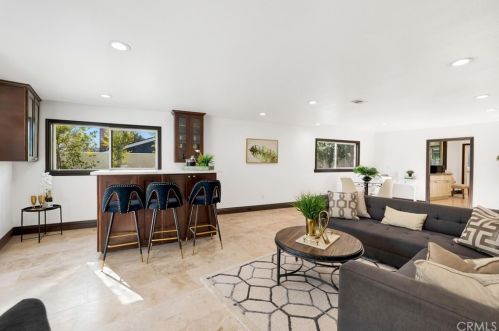 2340 Robinhood Pl, Orange CA  92867-1851 exterior