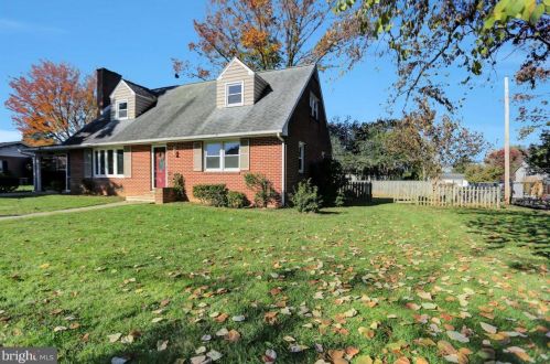 11049 Hurley Dr, Lees Cross Roads, PA 17257-8913