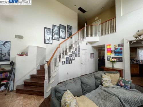 1175 Lucio St, Manteca CA  95336 exterior