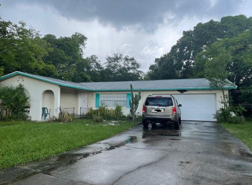 7425 Faculty Dr, Orlando, FL 32807-6404